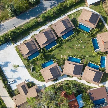 ホテル The Casita Phuket Ban Bo Sai Klang エクステリア 写真
